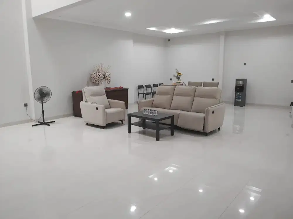 Dijual Rumah 2 Lantai Puri Kencana Termurah