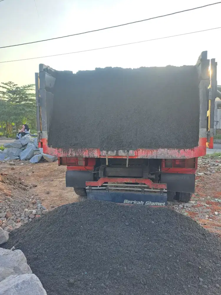 Pasir Progo, Pasir Merapi, Batu Pondasi dan Split