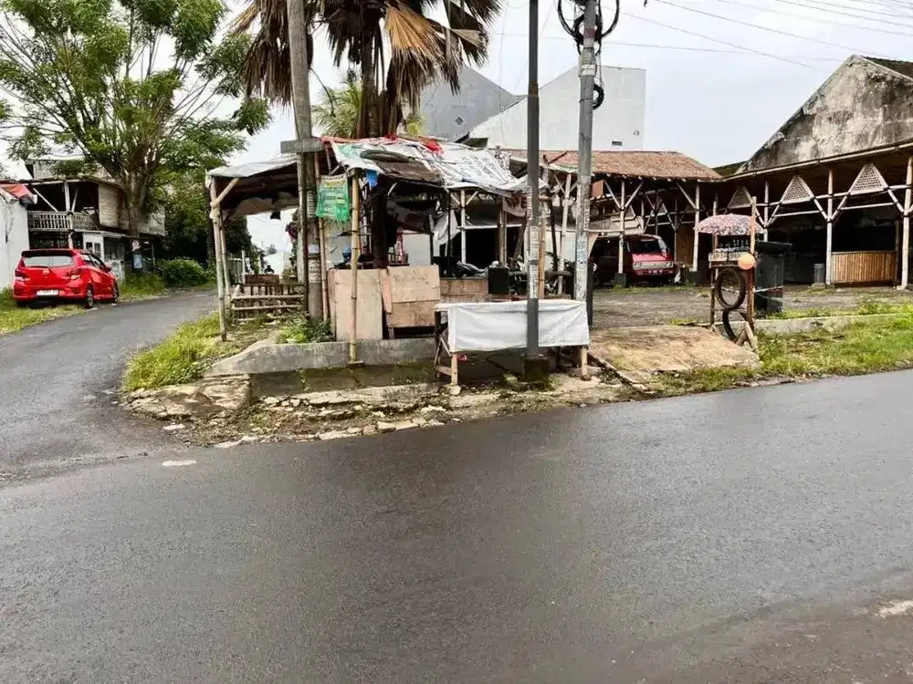 Tanah Kampus Istimewa Hook