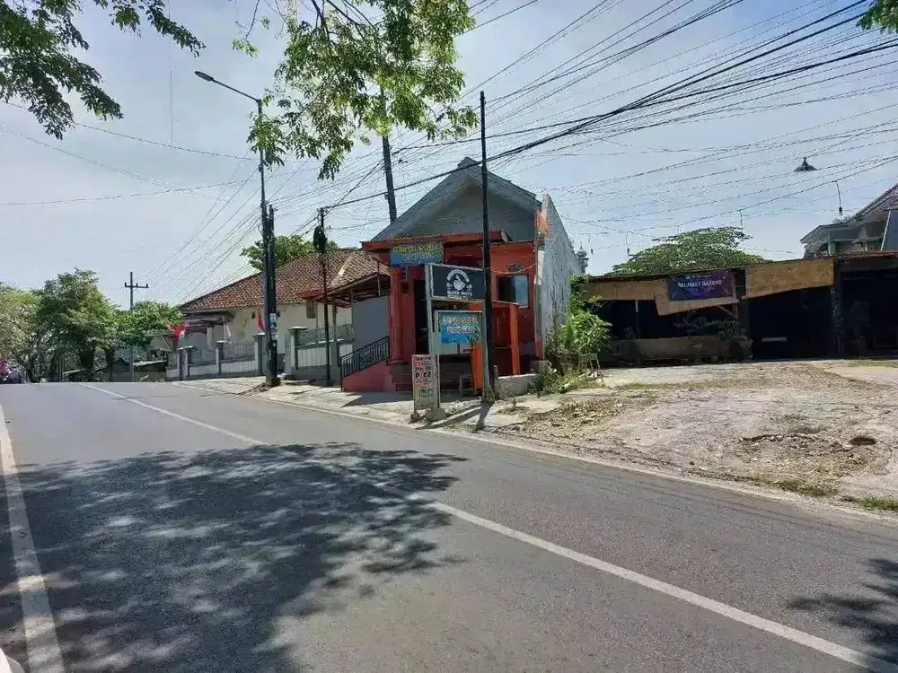 Tanah Jalan Utama Kampus Tidar