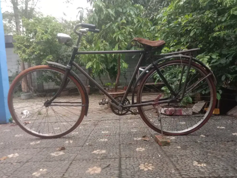 Sepeda Ontel Djadul Tua