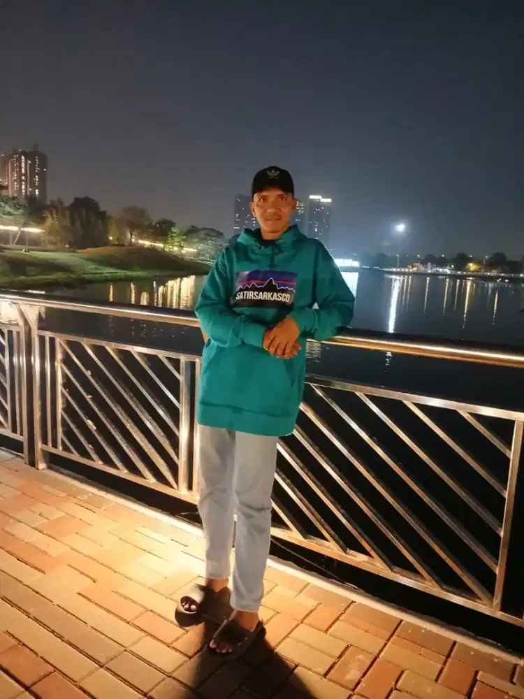 Saya siap melayani dengan senang hati sebagai driver