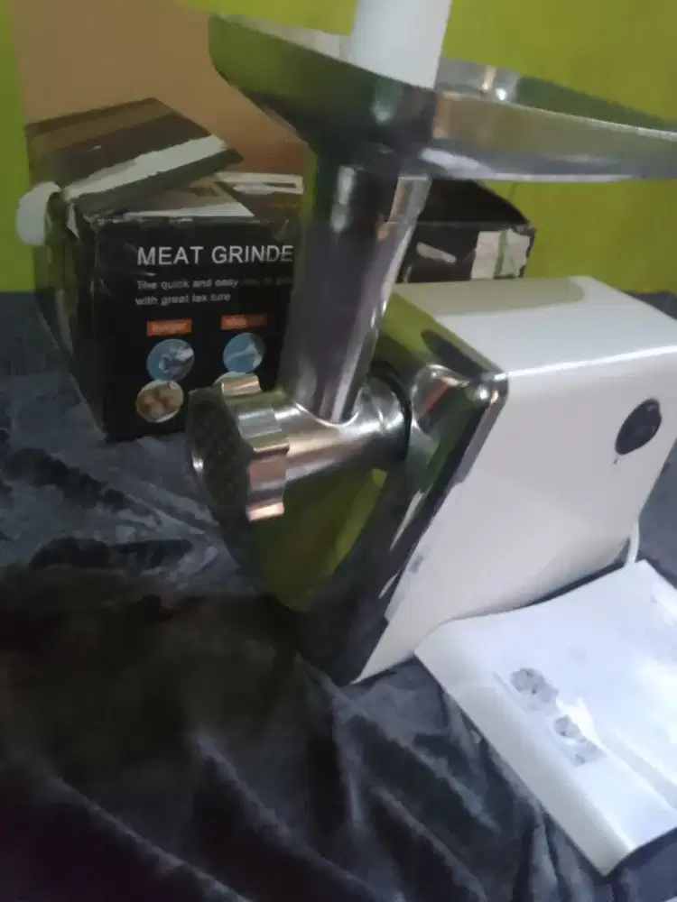 Gilingan daging lenodi