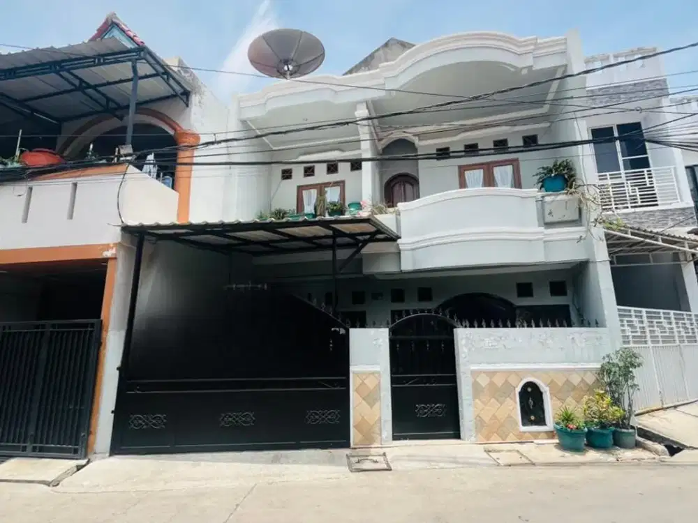 Jual Cepat Rumah 2,5 Lantai di Jl Cemara Cengkareng Jakarta Barat