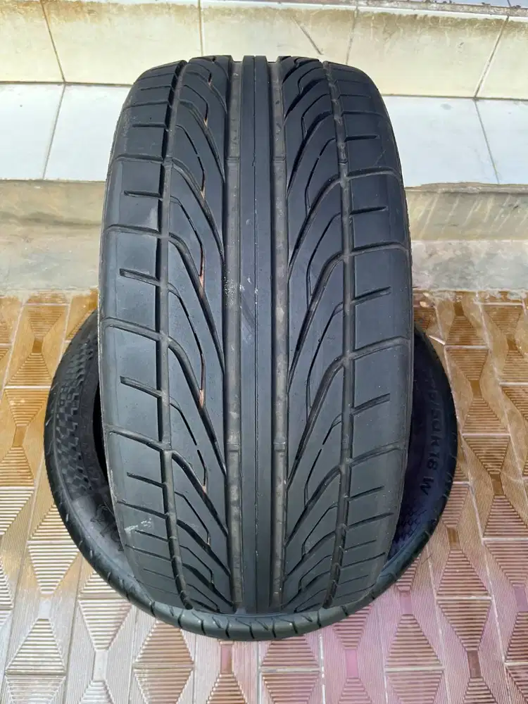 Ban Dunlop Direzza DZ 101 235 40 r18 1Pcs