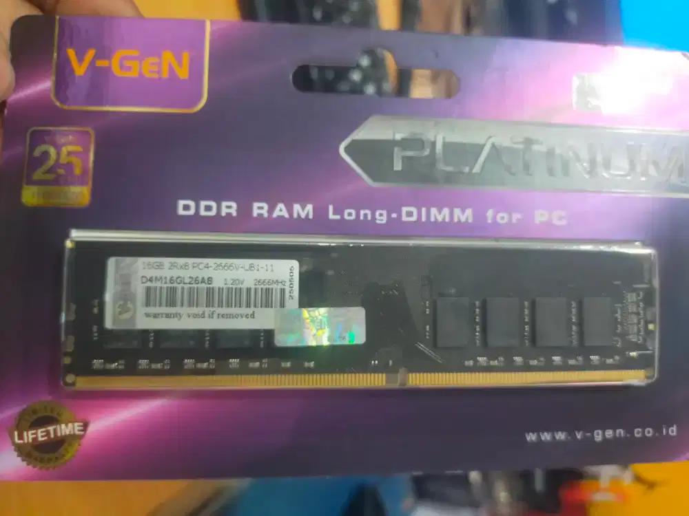 RAM DDR4 16 GB, buat PC