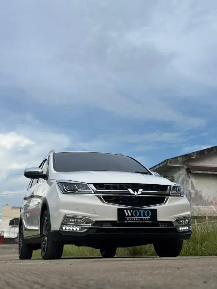 WULING CORTEZ 1.5 Turbo  LUX+ CVT 2022 [KM 16RB]