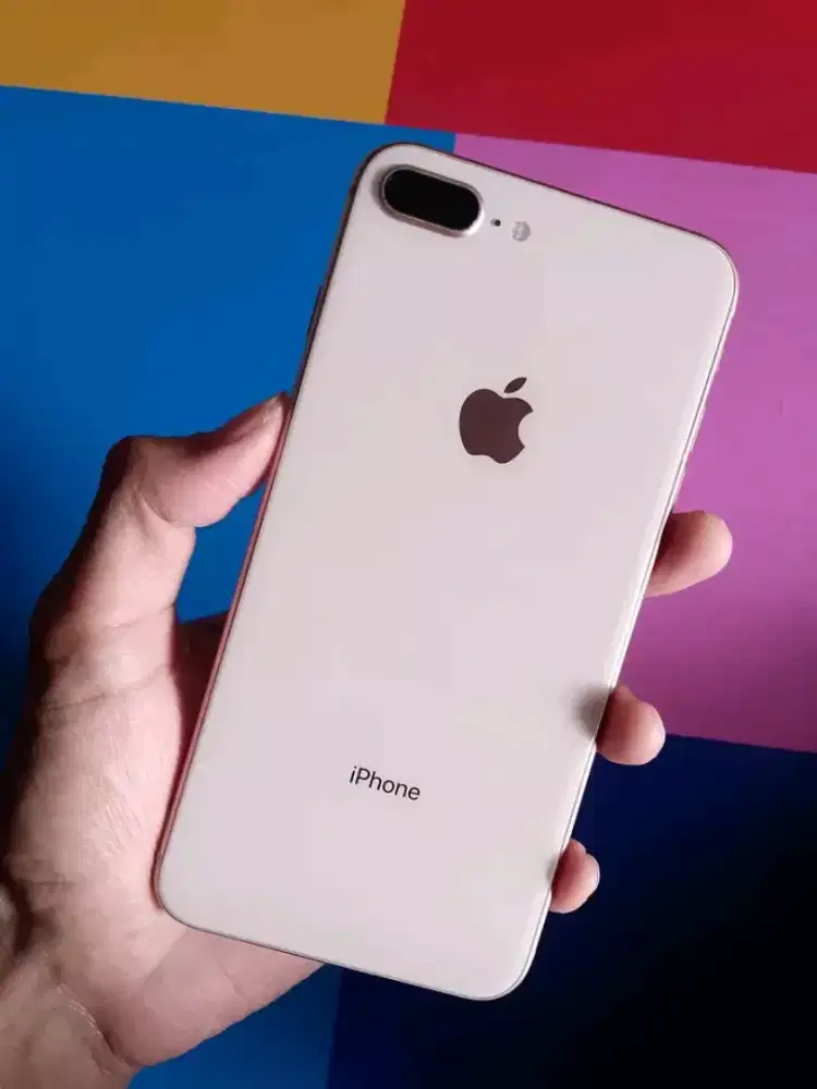 iPhone 8 plus 64gb