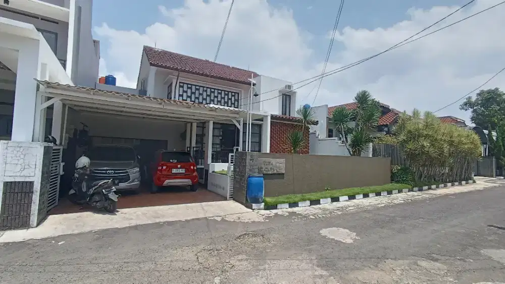 Dijual Rumah Komplek