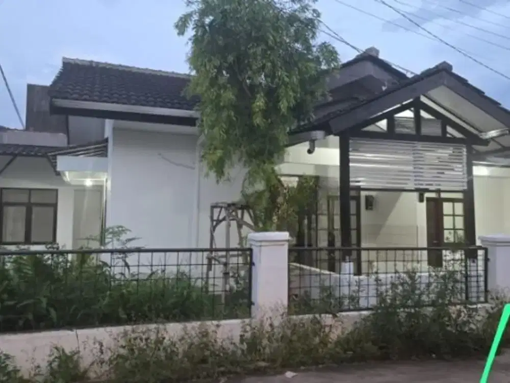 Dijual rumah Taman Kopo Indah 1 Kabupaten Bandung