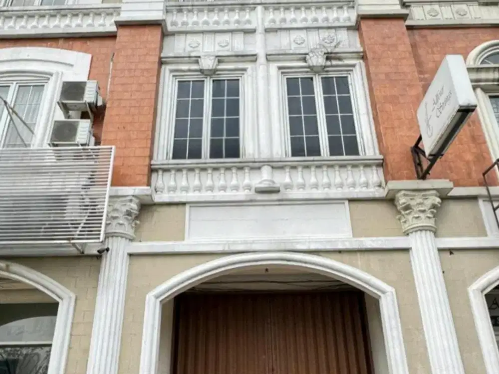 Disewakan Ruko 3lt bebas parkir berbayar Bolsena Gading Serpong