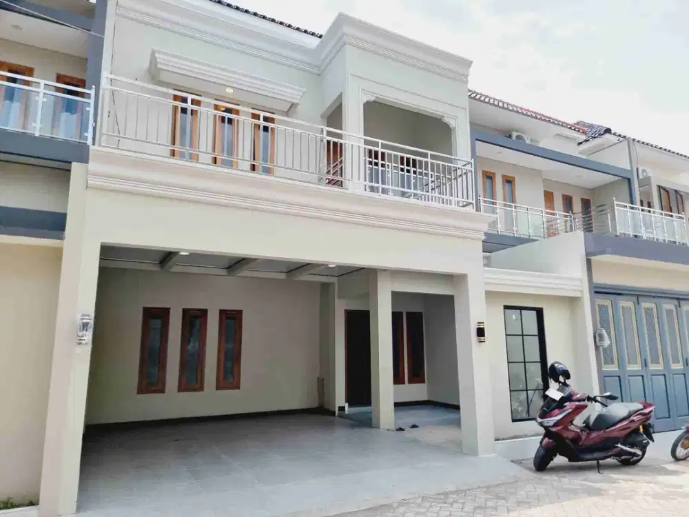 Rumah Mewah 2Lt Dekat RS Oen dan Al Azhar Solo Baru