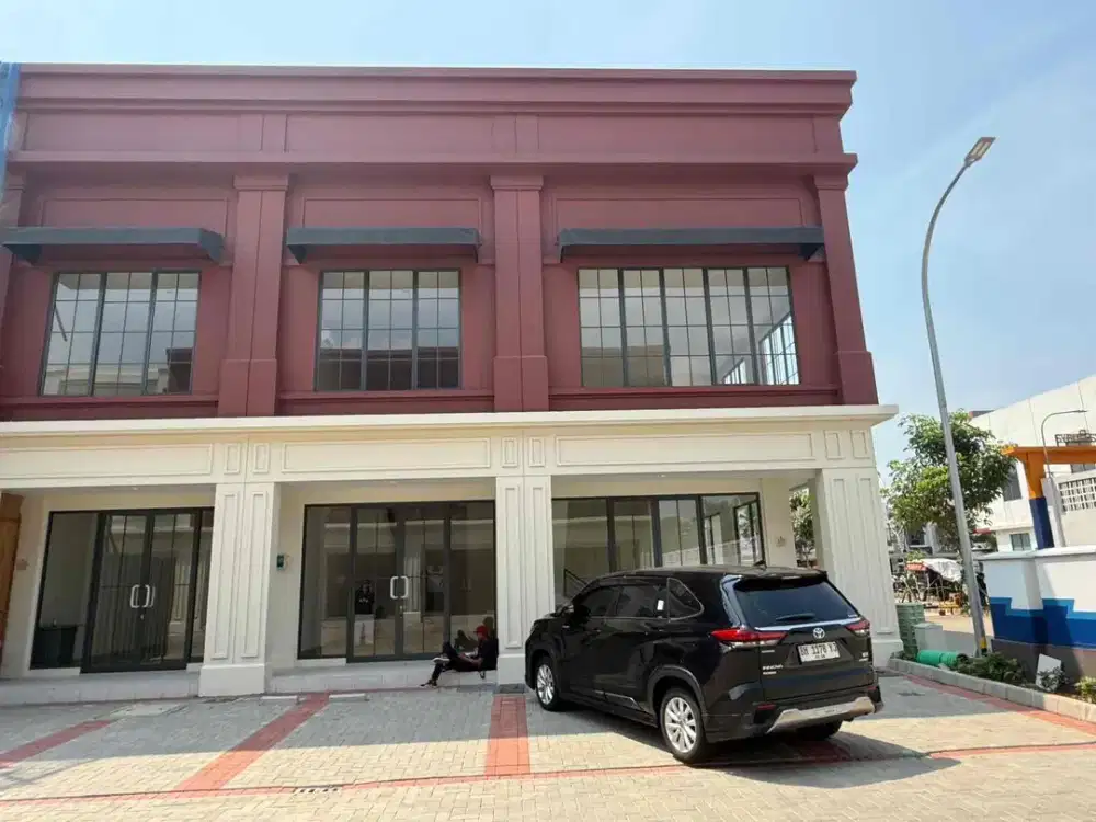 DISEWAKAN RUKO MADISON UNIT GANDENG ( 2 RUKO ) GADING SERPONG