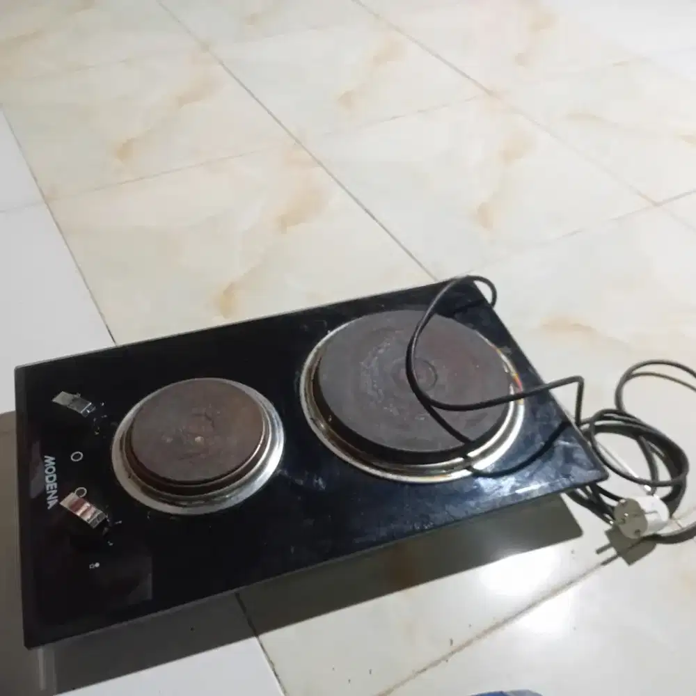 Gas listrik 2 tungku merk modena