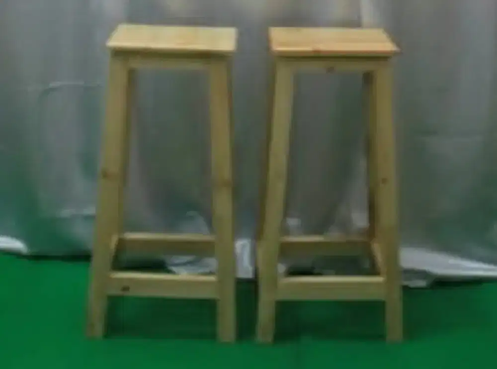 Kursi Kayu Cafe / Kursi Tinggi