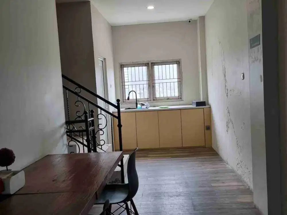 Disewakan Ruko Di Tebet