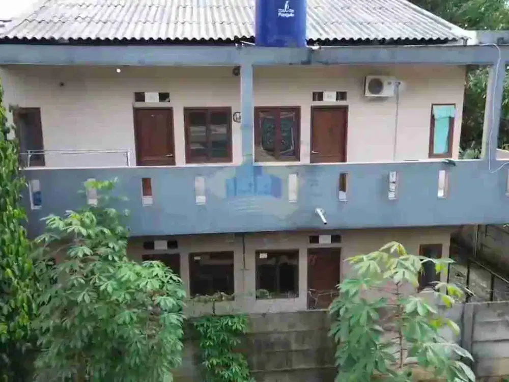 JUAL KONTRAKAN/ KOST SHM 8 KAMAR AREA PARKIR LUAS DEKAT BSD