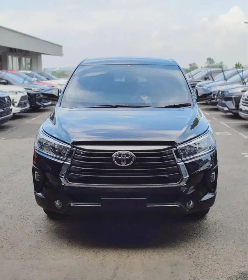 TOYOTA INNOVA REBORN