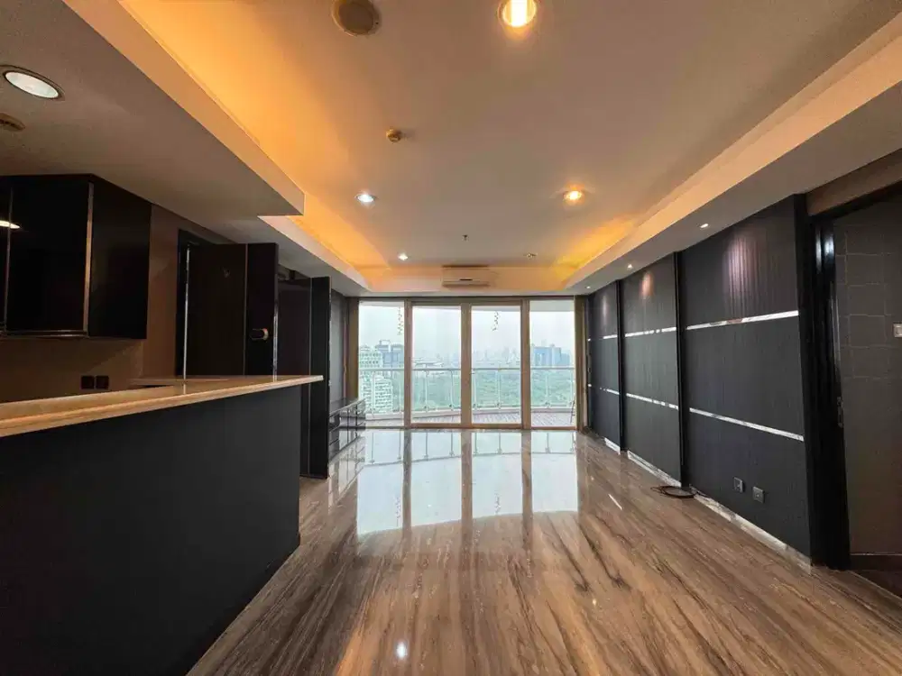 Apartemen royale springhill kemayoran tower marygold 3 kamar 196 meter