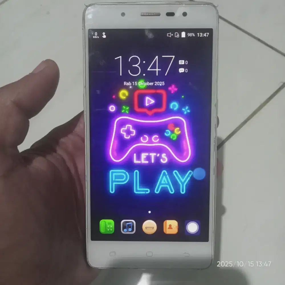 Hisense Andromax R2 ram 2/16