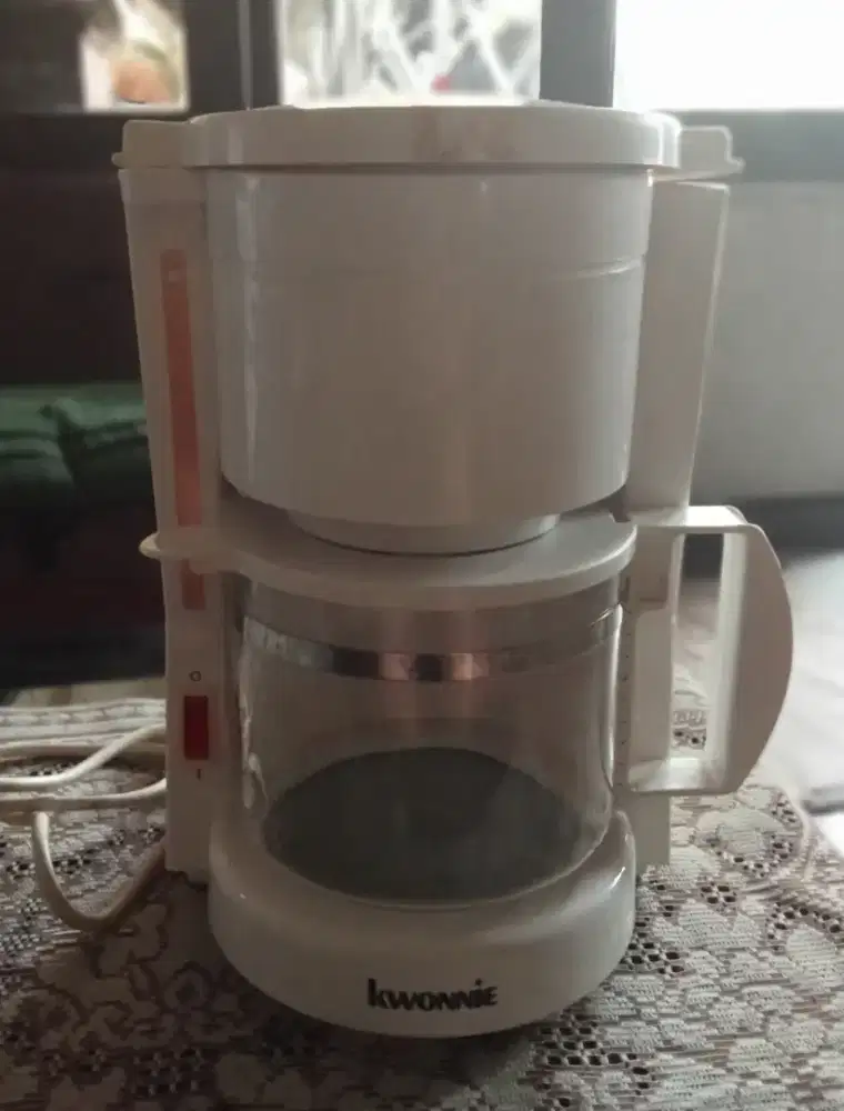 Di Jual Pembuat Jus (Jus Maker) Merk Kwonnie