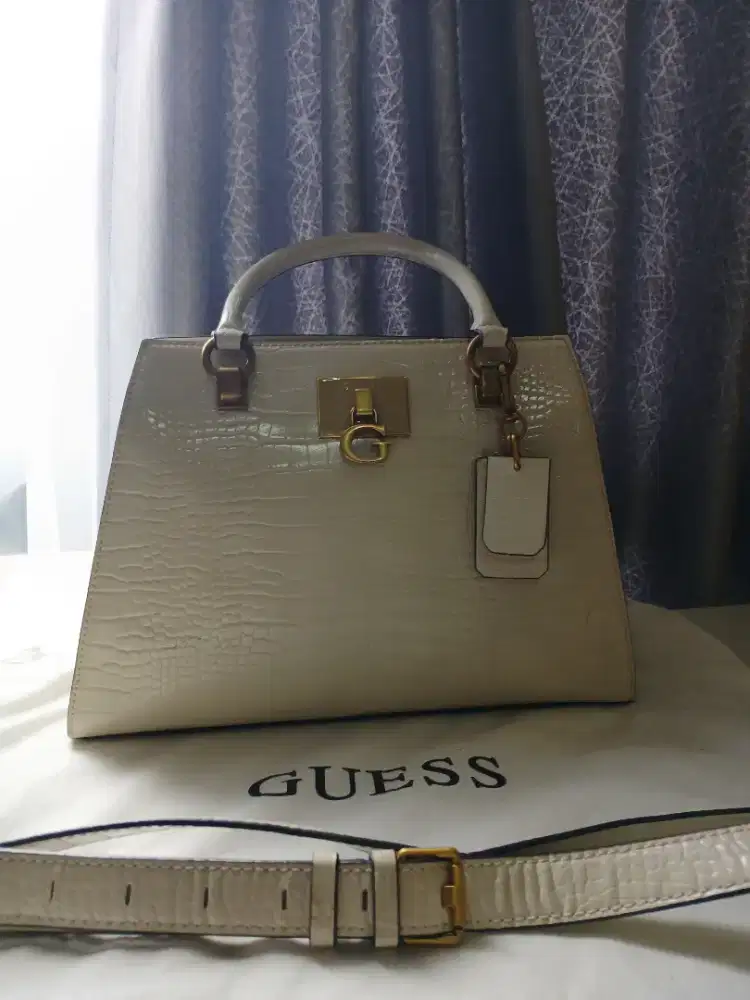 Dijual Tas Croco Guess Original