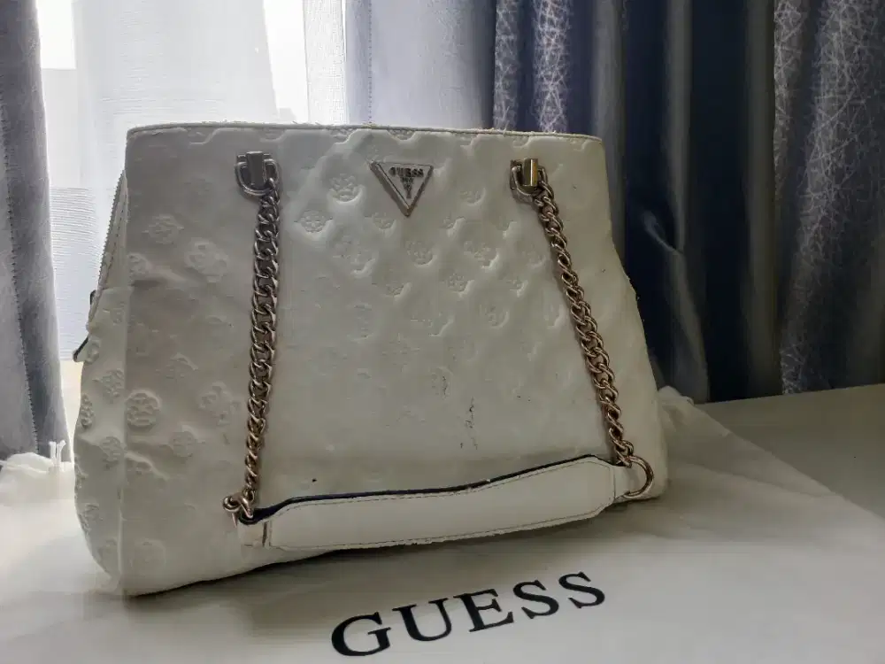 Dijual Tas Guess Putih Elegant