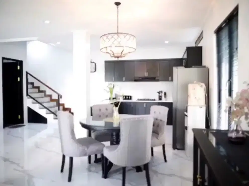 DIJUAL RUMAH 2,5 LT VIEW TERBAIK HARGA MURAH VICTORIA SENTUL CITY SSR639 A27