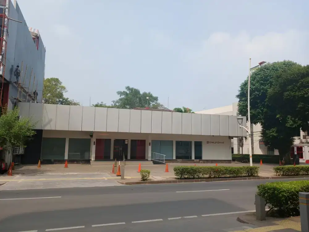 Prime Location for Lease – Kemang Raya, Jakarta Selatan