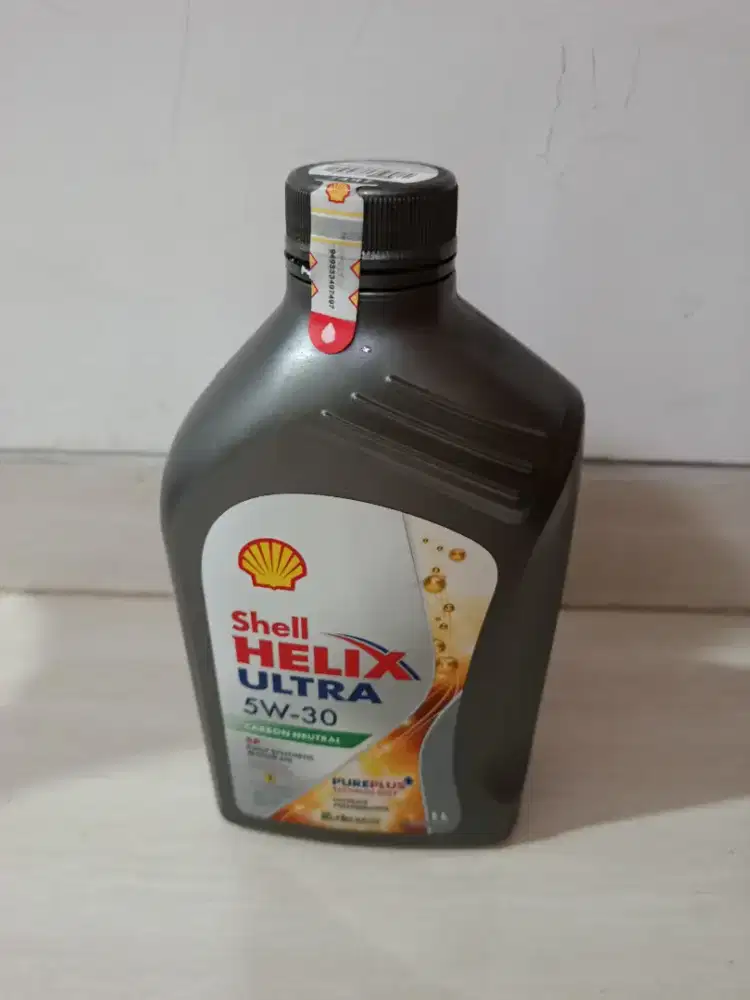 Shell Helix Ultra 5W - 30 ukuran 1 liter
