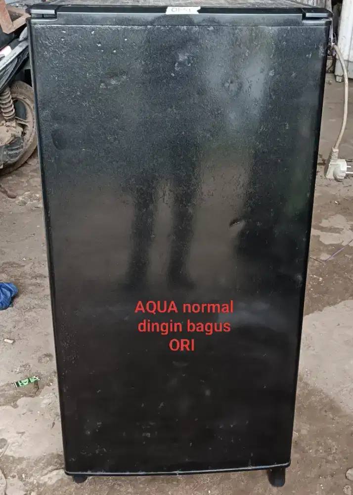 Kulkas mini Mali AQUA normal dingin bagus