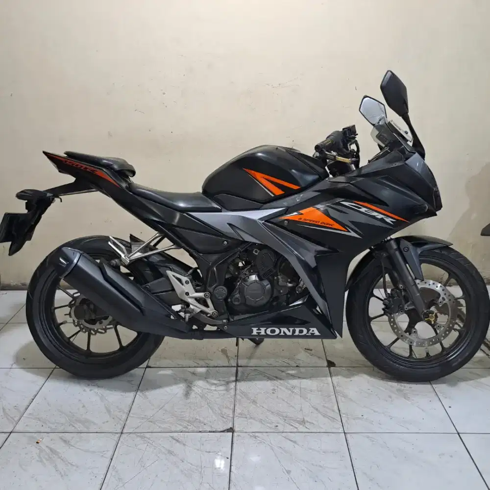 Honda CBR 150 R 2019