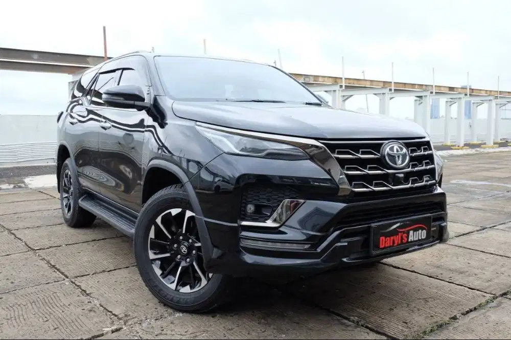 Dp 25 Juta Toyota Fortuner VRZ GR Sport 2.4 2021 Diesel Promo !