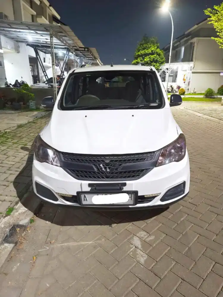 Wuling Confero 1.5 Istimewa Low KM