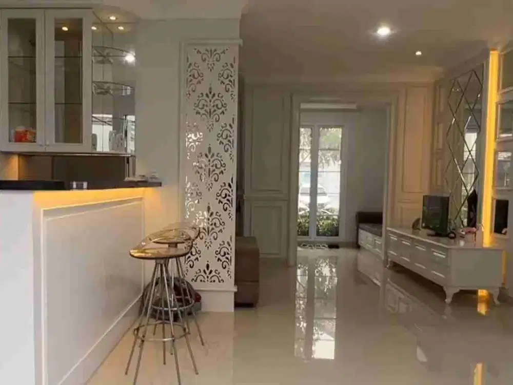 RUMAH BRAND NEW HOEK DI GRANADA ALICANTE SMART DOOR LOCK