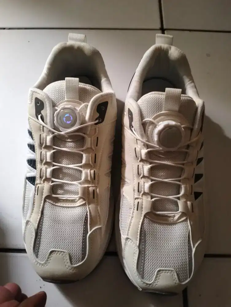 Jual sepatu fashion pria