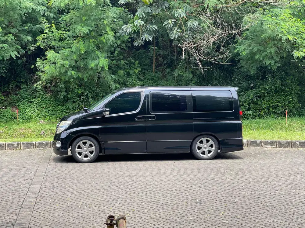 Nissan Elgrand 2007 Bensin