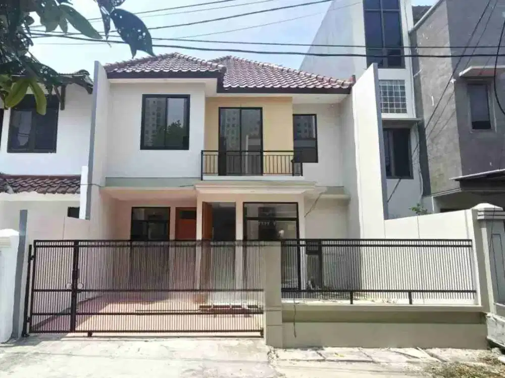 Rumah minimalis 2 lantai full renov total disewakan lokasi favorit Sunter Jakarta Utara