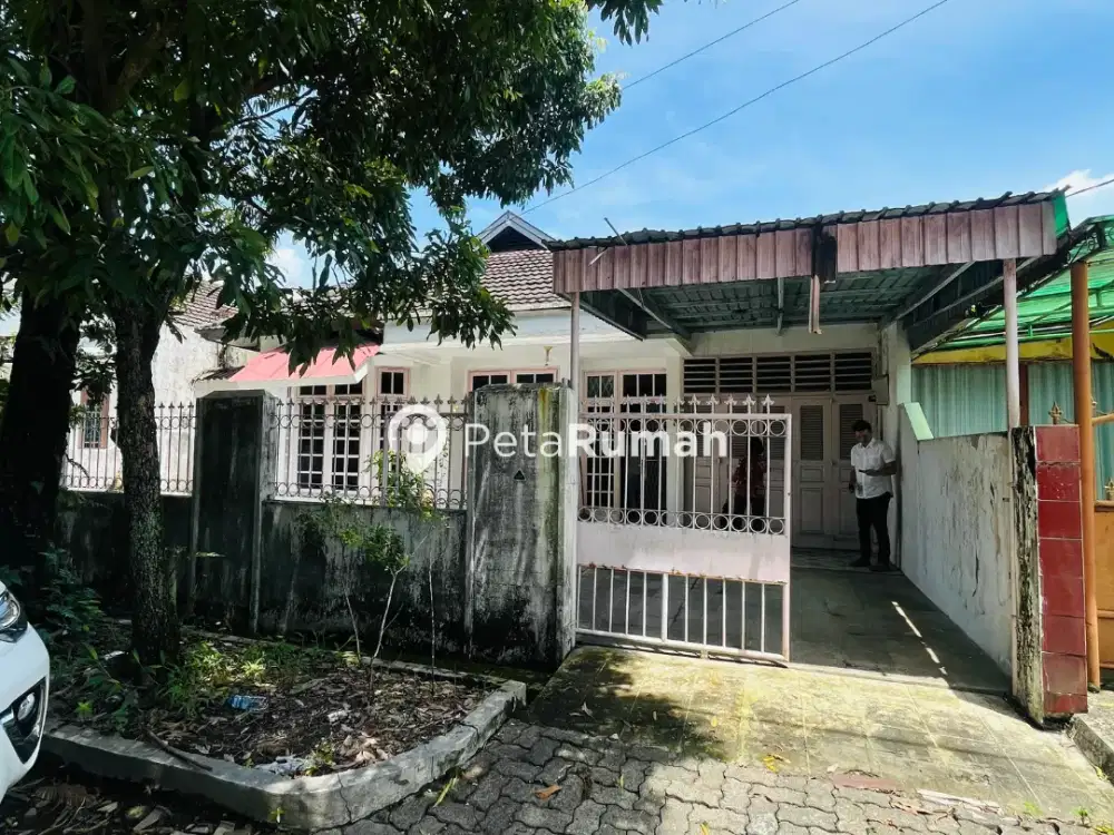 DIJUAL RUMAH JALAN SETIA BUDI KOMPLEK TASBIH 1 (WIBOWO & WINSHEN)