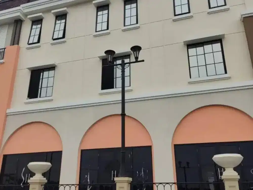 DIJUAL RUKO OSAKA PIK 2 UK 4.5x15  (3 LANTAI) TIPE DUA MUKA VIEW DANAU