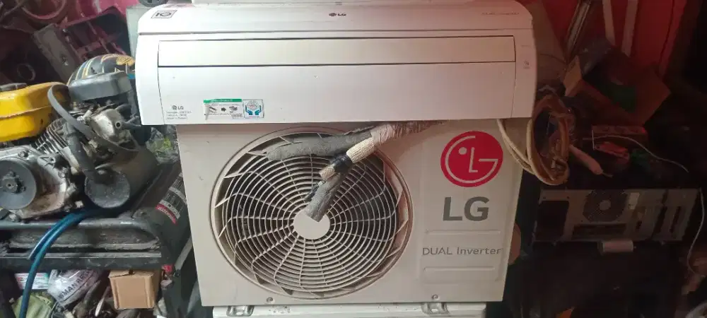 AC LG dual inverter thailand 3/4  pk bergaransi