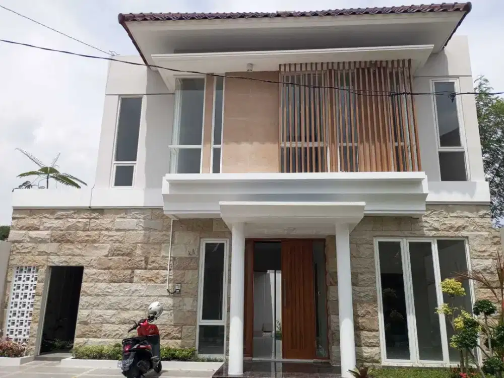 Rumah 2 lantai Palagan pas hunian dekat Pasar Rejodani