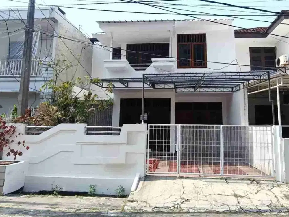 Rumah minimalis 2 lantai rapih udah renov disewakan lokasi favorit Sunter Jakarta Utara