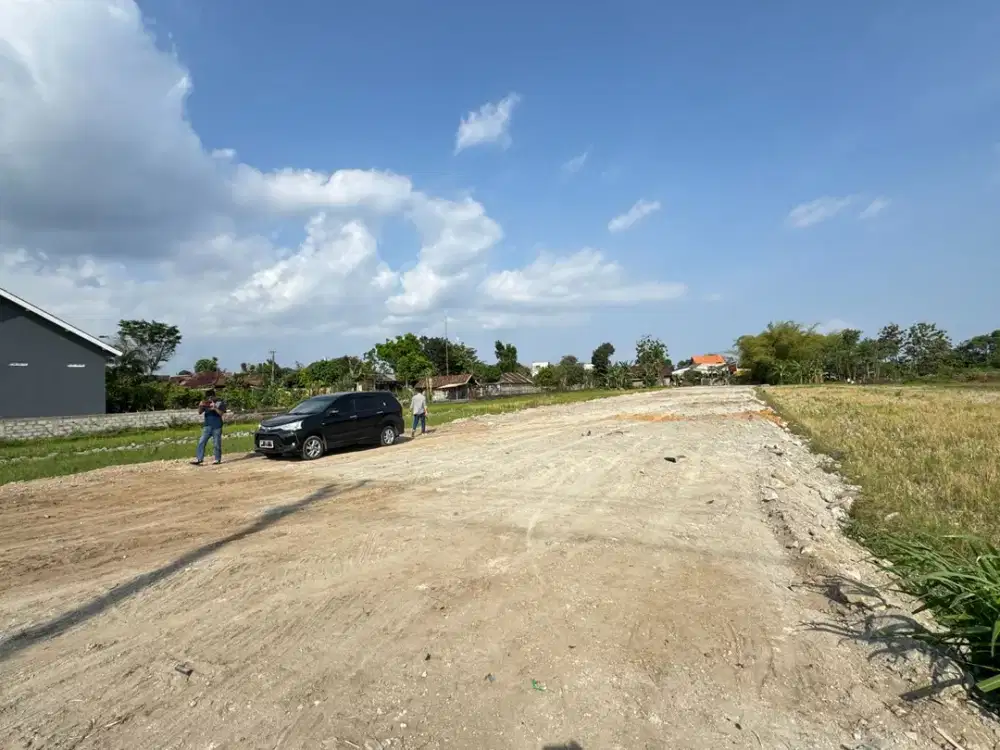 Tanah SHM Pekarangan Dekat Polsek Godean