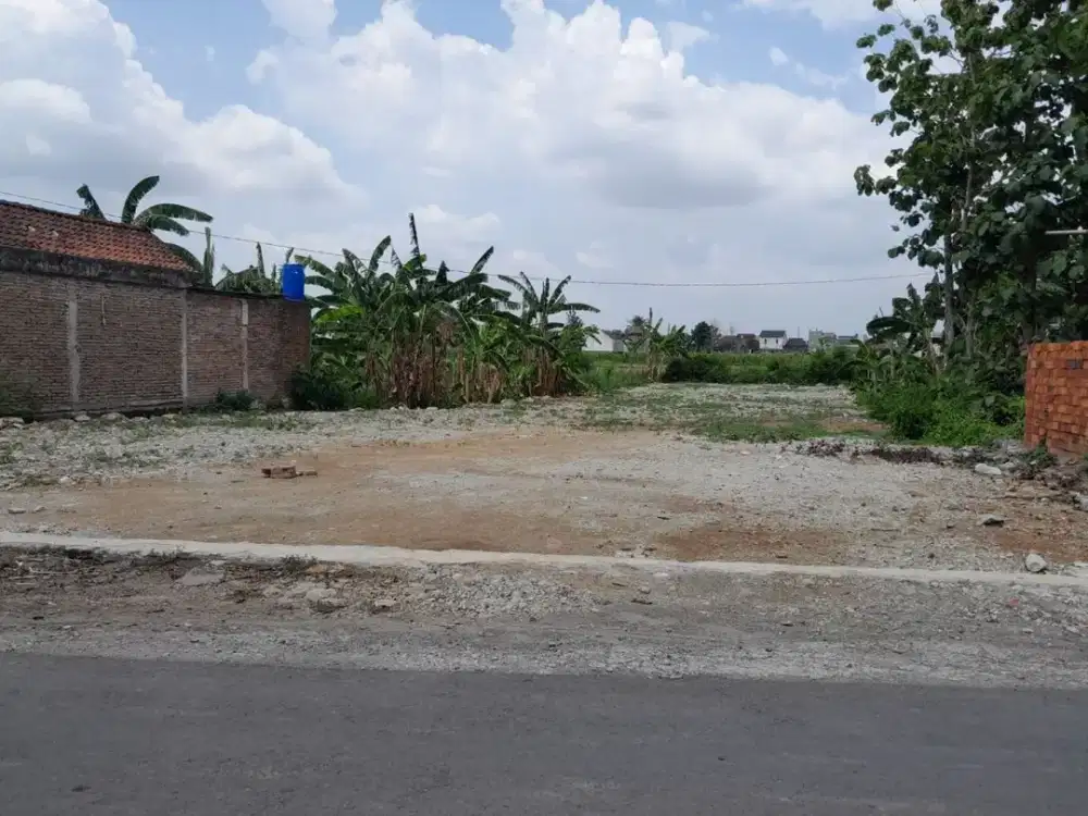 Dekat Stadion Sultan Agung Dijual Tanah Jogja SHM