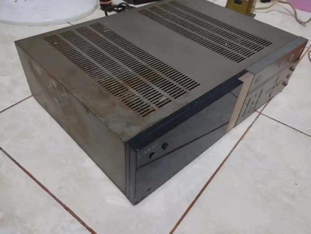Amplifier akai am m5