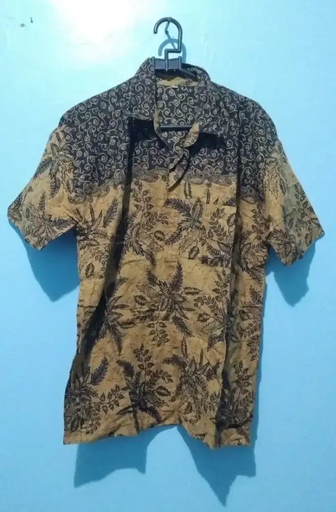 Baju kemeja batik