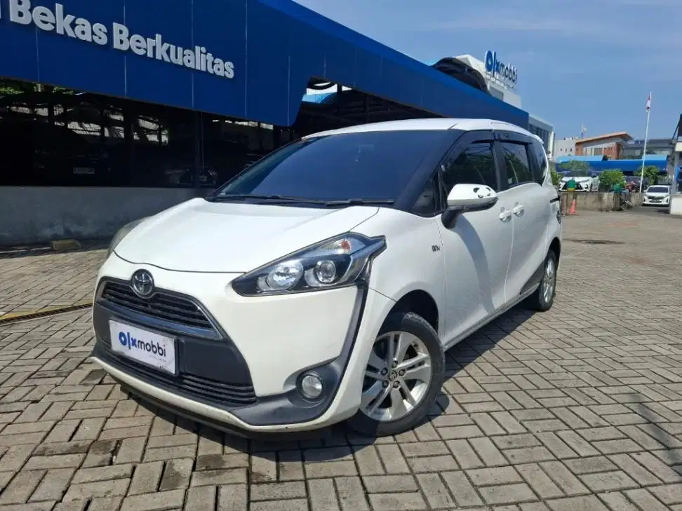 LOW DP Toyota Sienta 1.5 G Bensin-MT 2017 PIQ