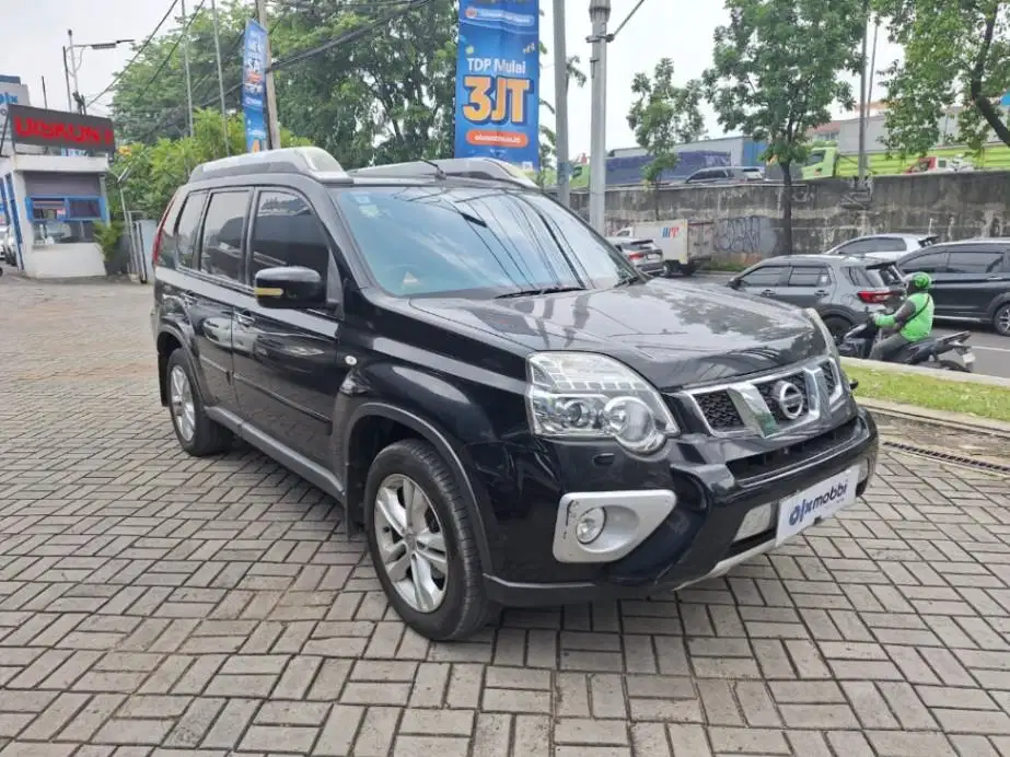 DP 5% Nissan X-Trail 2.5 XT Bensin-AT 2012 TZY