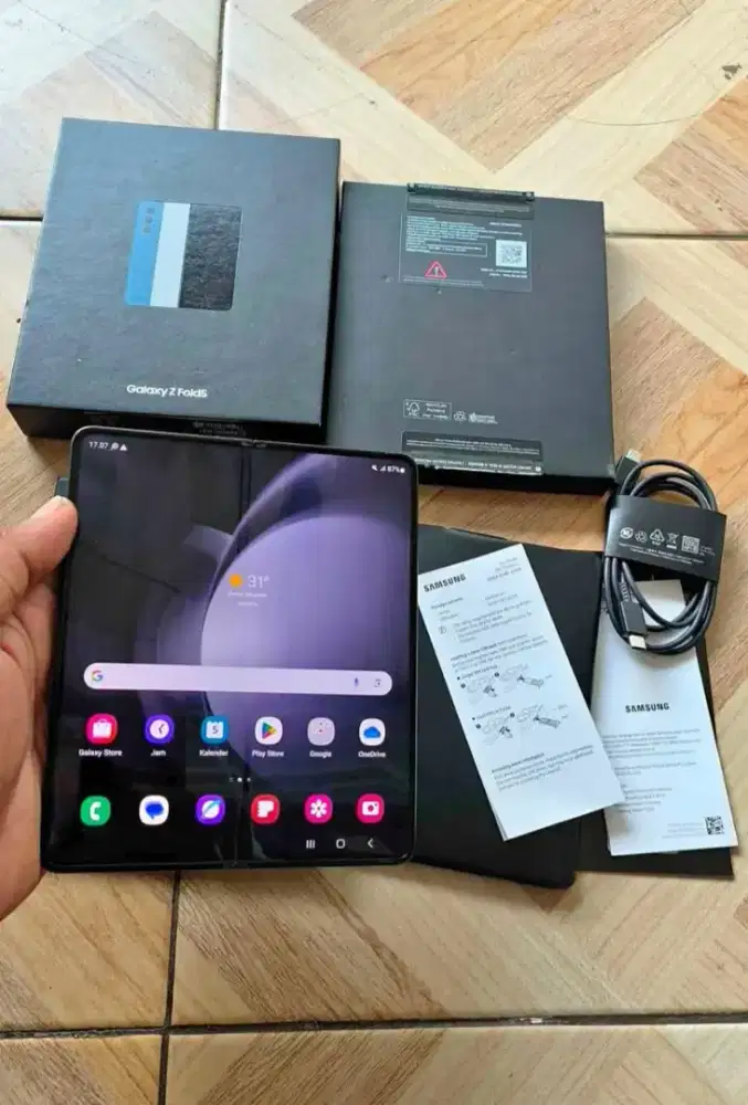 Samsung z fold 5 sein ( resmi) 12/512